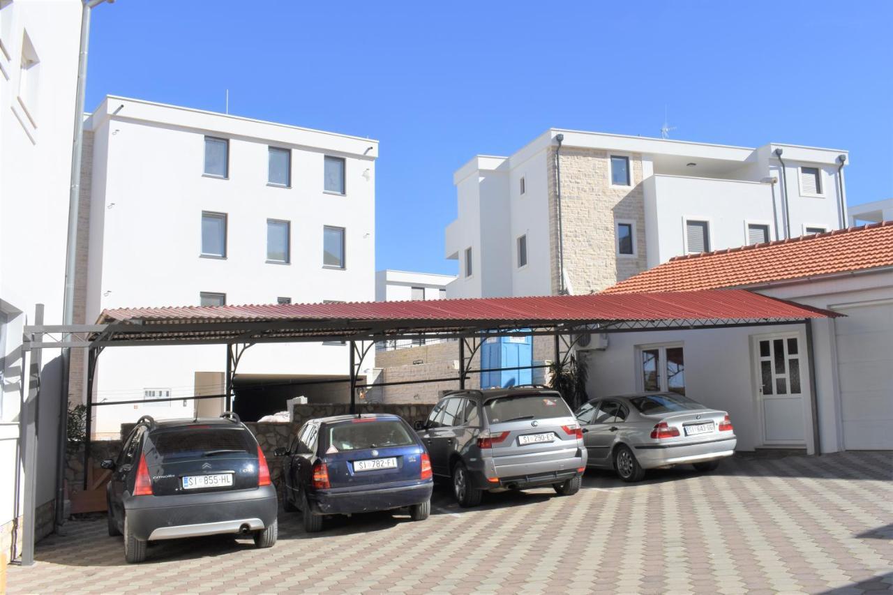 Apartments Janja มูร์แตร์ ภายนอก รูปภาพ