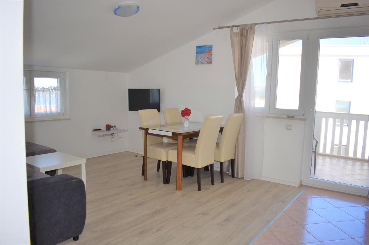 Apartments Janja มูร์แตร์ ภายนอก รูปภาพ