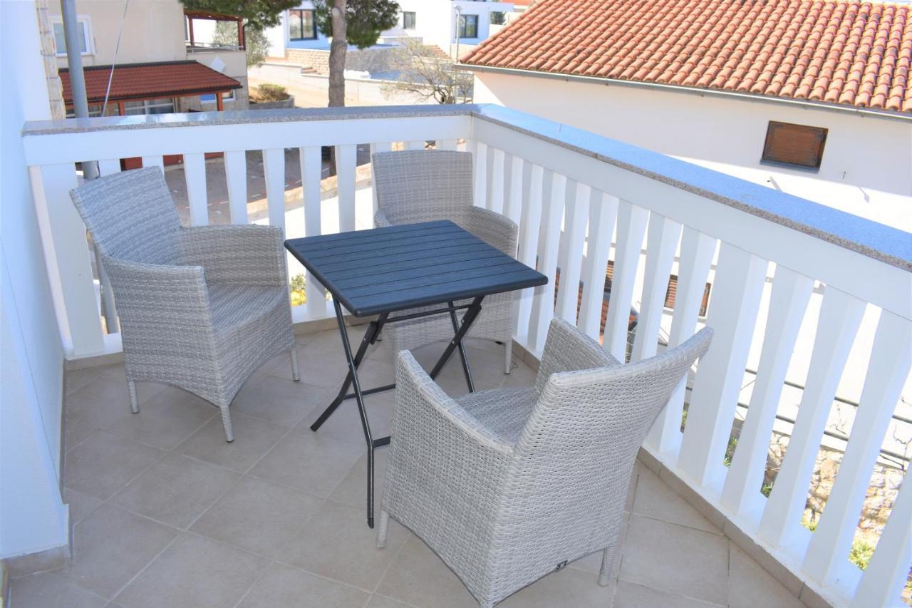 Apartments Janja มูร์แตร์ ภายนอก รูปภาพ