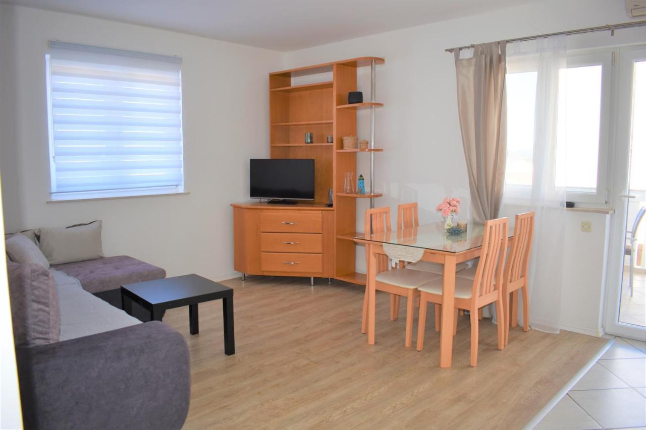Apartments Janja มูร์แตร์ ภายนอก รูปภาพ