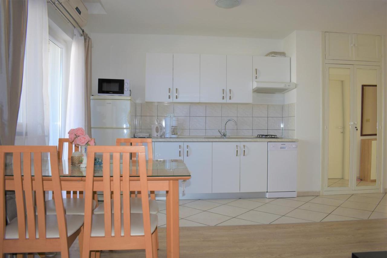 Apartments Janja มูร์แตร์ ภายนอก รูปภาพ