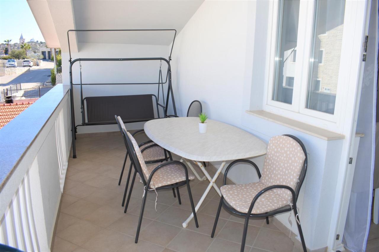 Apartments Janja มูร์แตร์ ภายนอก รูปภาพ