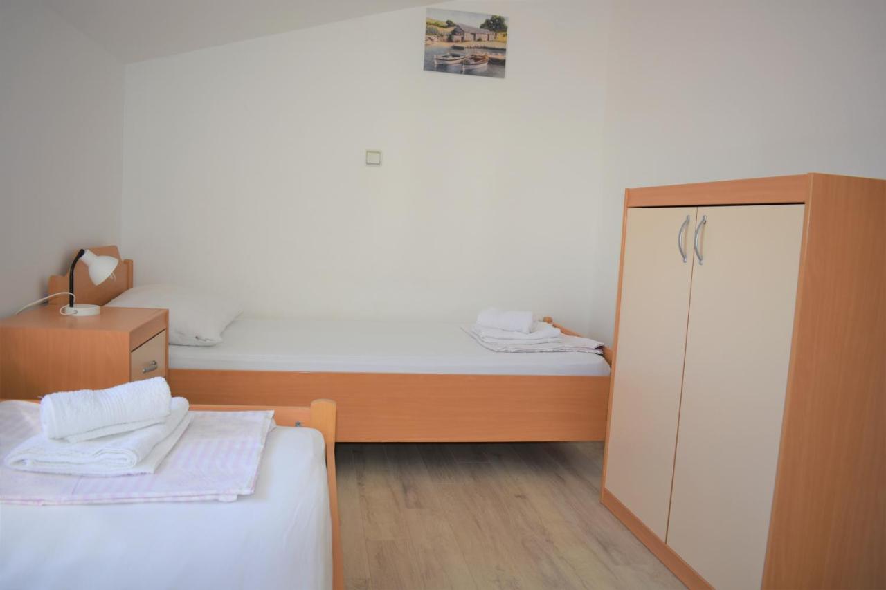 Apartments Janja มูร์แตร์ ภายนอก รูปภาพ