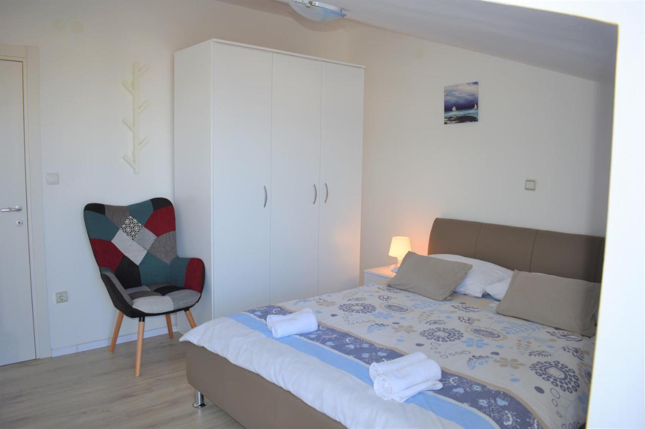 Apartments Janja มูร์แตร์ ภายนอก รูปภาพ