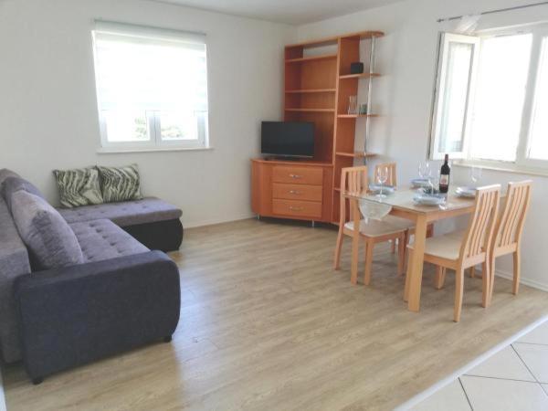Apartments Janja มูร์แตร์ ภายนอก รูปภาพ