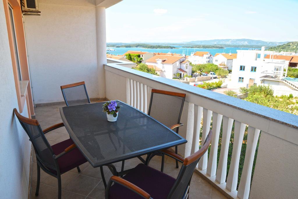 Apartments Janja มูร์แตร์ ภายนอก รูปภาพ