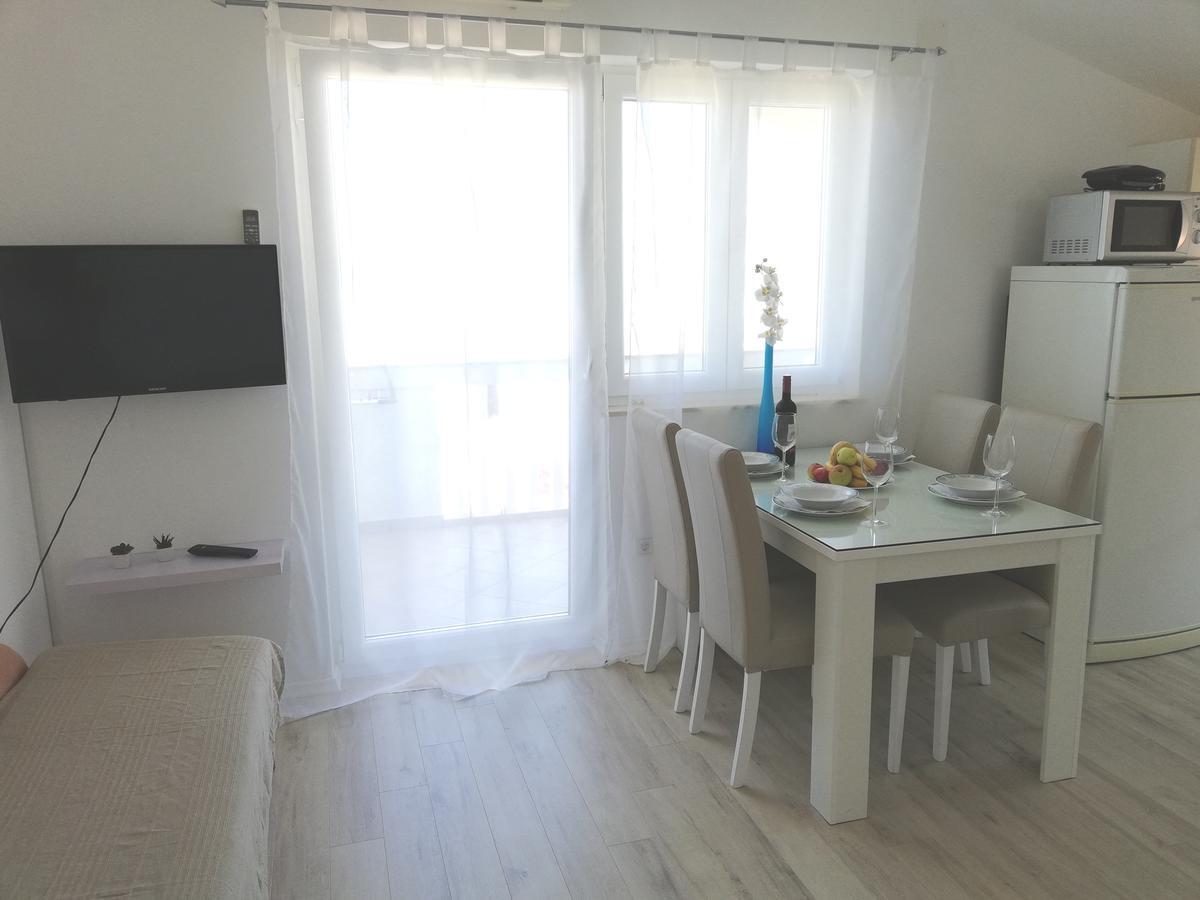 Apartments Janja มูร์แตร์ ภายนอก รูปภาพ